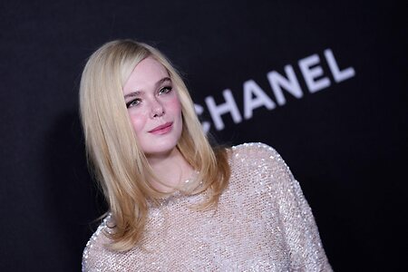 Elle Fanning leaked photo #625