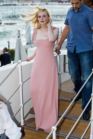 Elle Fanning leaked photo #641