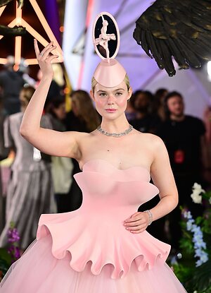 Elle Fanning leaked photo #701