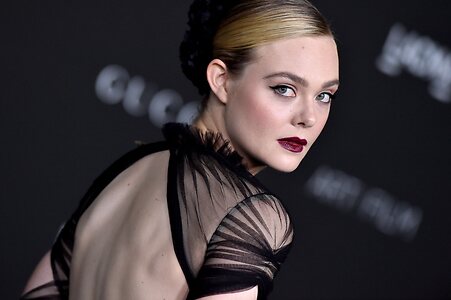 Elle Fanning leaked photo #744