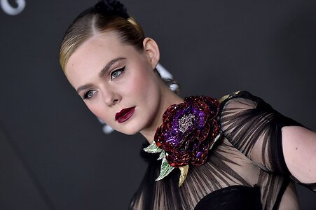 Elle Fanning leaked photo #747