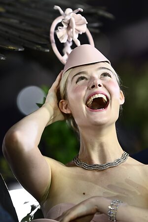 Elle Fanning leaked photo #771
