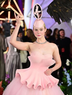 Elle Fanning leaked photo #819