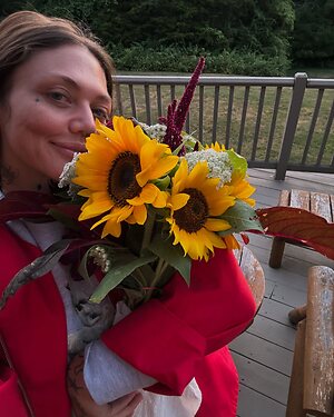 Elle King leaked photo #9