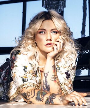 Elle King leaked photo #15