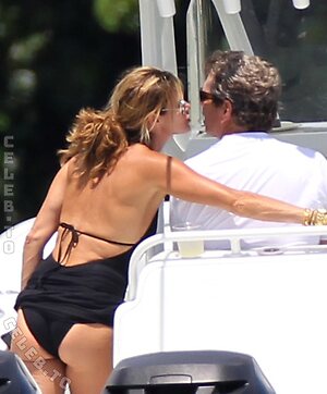 Elle MacPherson Nude Leaked Photo #10