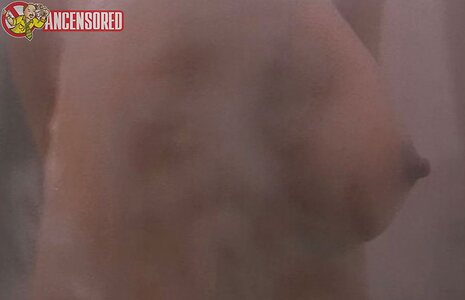 Ellen Chan leaked photo #14