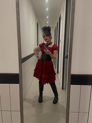Ellen Rose leaked photo #26