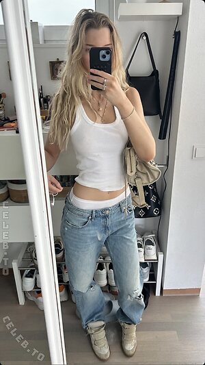 Ellenbaschata photo
