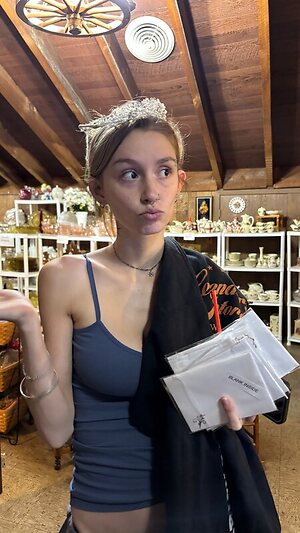 Ellesasmrr leaked photo #4