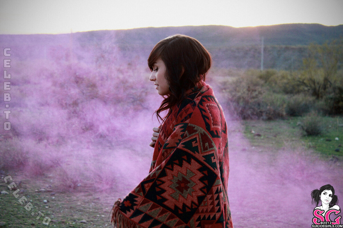 Ellia (Suicide Girls) photo