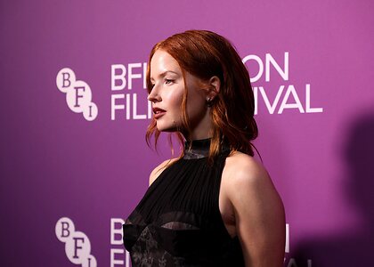 Ellie Bamber leaked photo #32