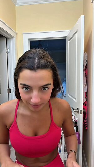 Ellie Dobleske leaked photo #22