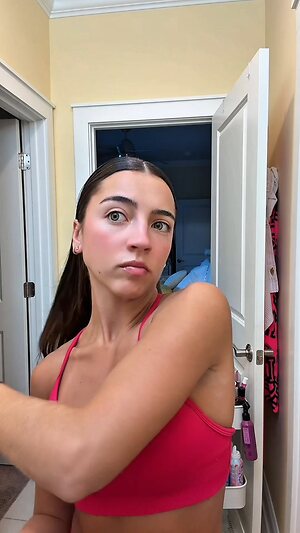 Ellie Dobleske leaked photo #25
