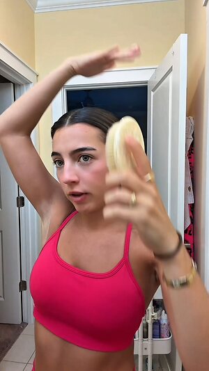 Ellie Dobleske leaked photo #26