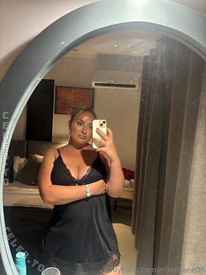 elliemae_vip Nude Leaked Photo #328