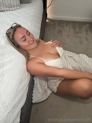 elliemae_vip Nude Leaked Photo #396