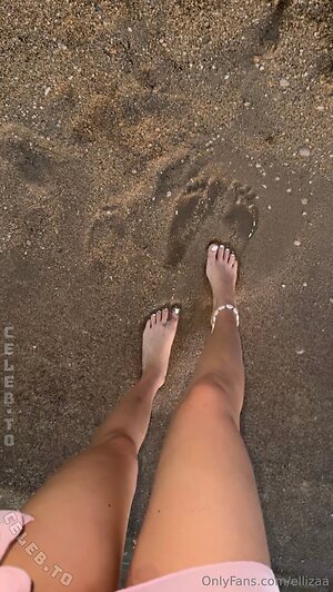 ellizaa photo