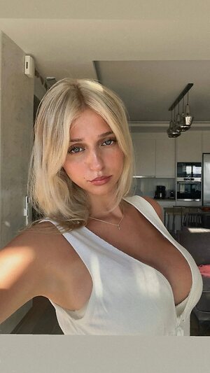 Set 30 — 1 photos
