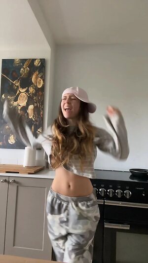 Set 5 — 3 photos