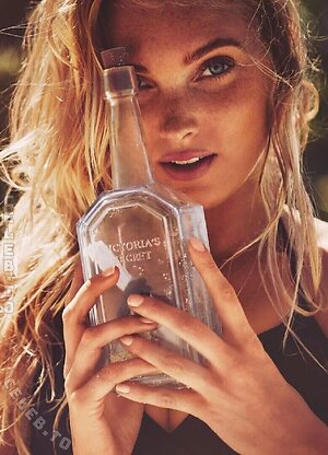 Elsa Hosk photo