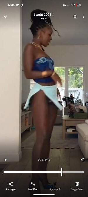 Elsa Majimbo leaked photo #2