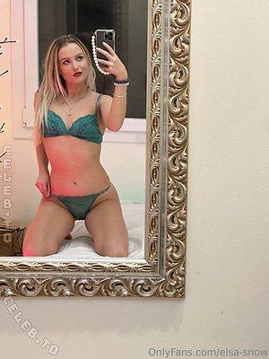 Elsa Snow Nude Leaked Photo #61