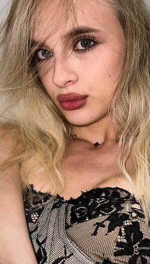 elsie_sunrise_vip leaked photo #21