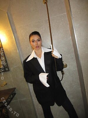 Elvana gjata Nude Leaked Photo #9