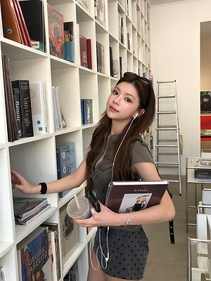 Elyn Leong photo