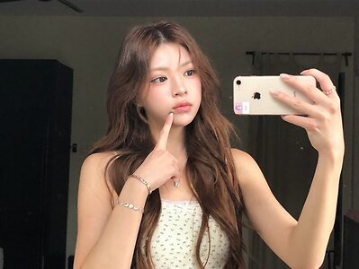 Elyn Leong leaked photos
