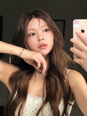Elyn Leong leaked photos