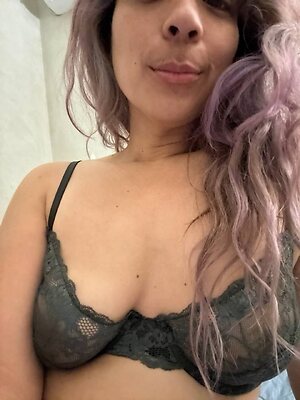 Elysabeth Ongkojoyo leaked photo #10