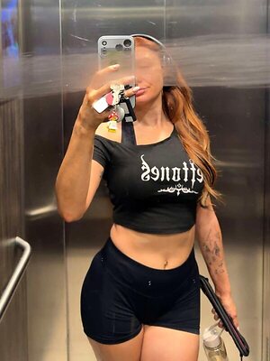 Elz the Witch leaked photos