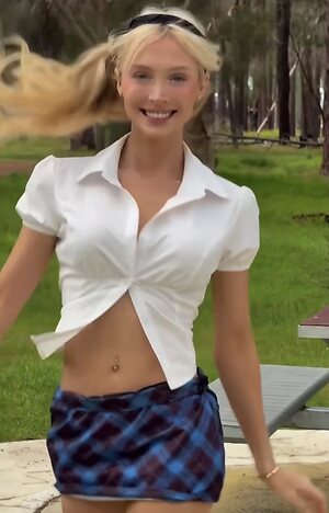 Em Louise leaked photo #31