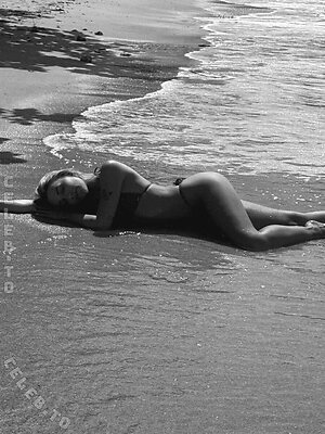 Ema Louise leaked photo #115