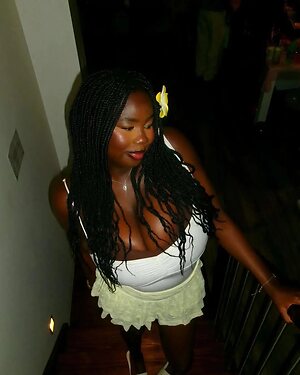 Emaan D Nude Leaked Photo #3