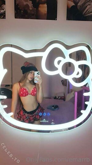 Emarrb Nude Leaked Photo #316