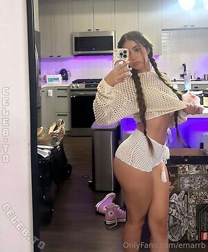 Emarrb Nude Leaked Photo #398