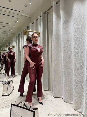 Ema.santi Nude Leaked Photo #3