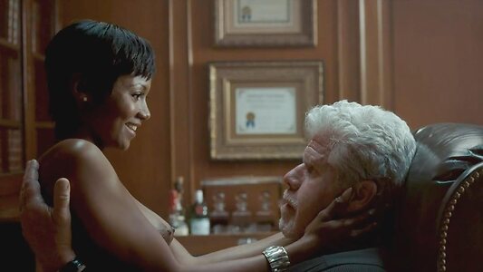 Emayatzy Corinealdi leaked photo #2