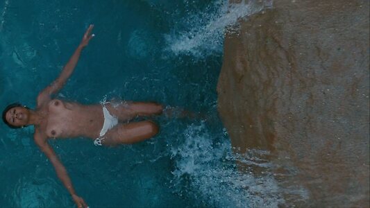 Emayatzy Corinealdi leaked photo #3