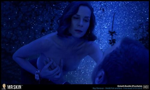 Embeth Davidtz leaked photo #9