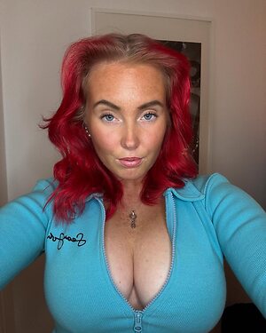 Emelie Mård Nude Leaked Photo #3