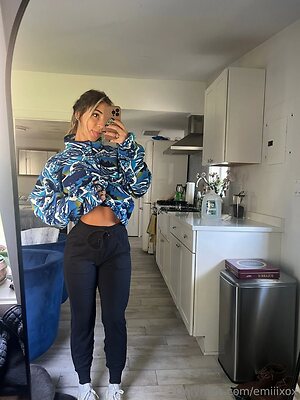 Emelye Ender leaked photo #443