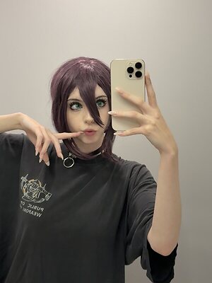 emiki28 leaked photo #17