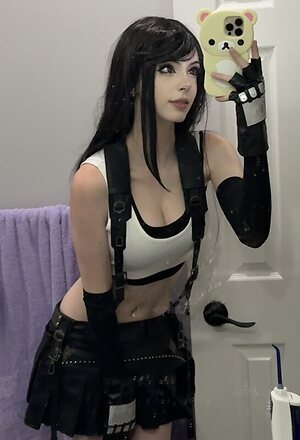 emiki28 leaked photo #41