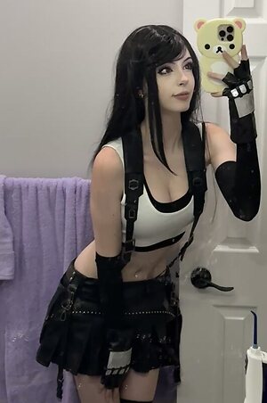 emiki28 leaked photo #42