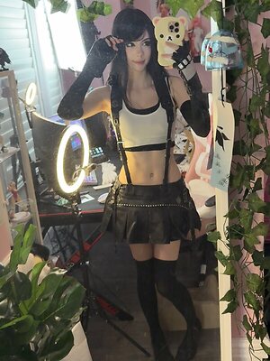 emiki28 leaked photo #49