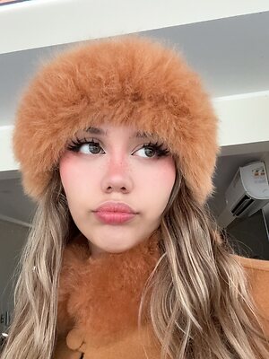 emikukis leaked photo #7